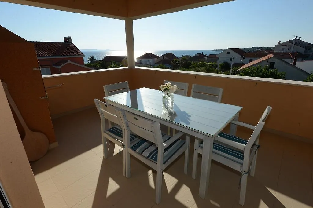Apartment Mara Petrcane