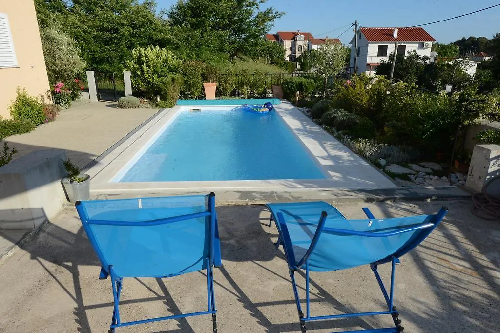 Apartment Mara Petrcane Croatia