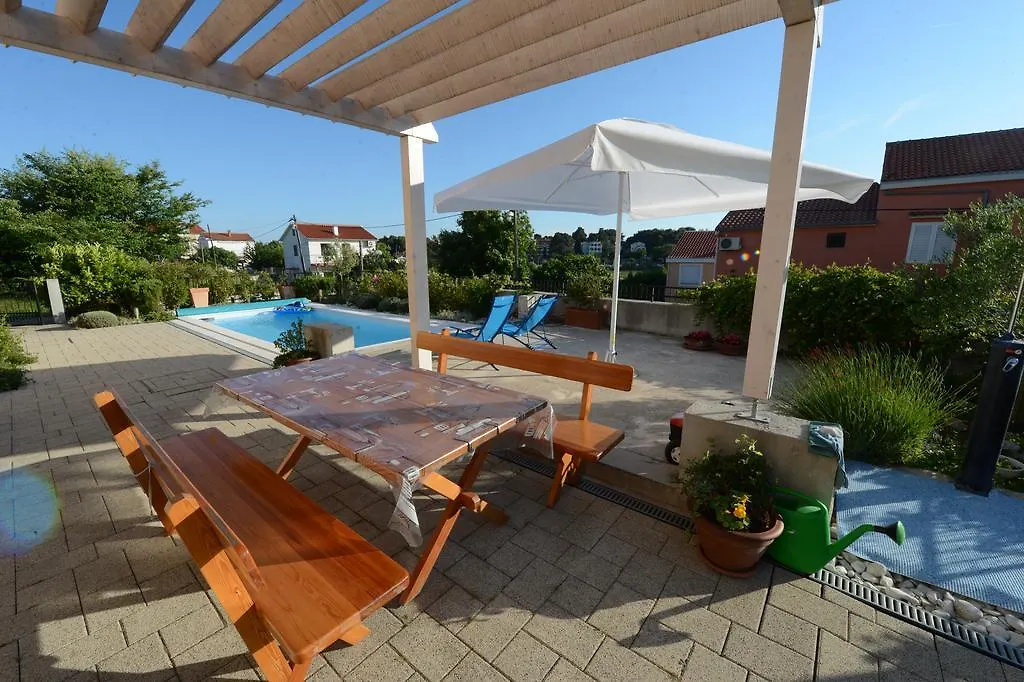 Apartment Mara Petrcane Croatia