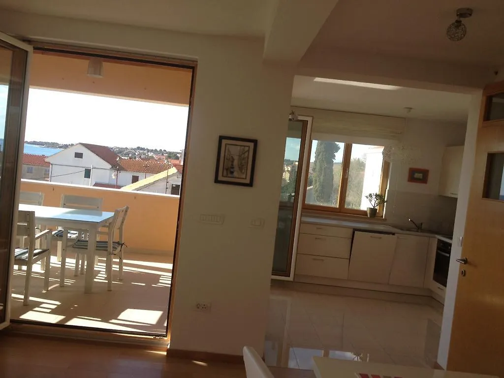 Apartment Mara Petrcane Croatia
