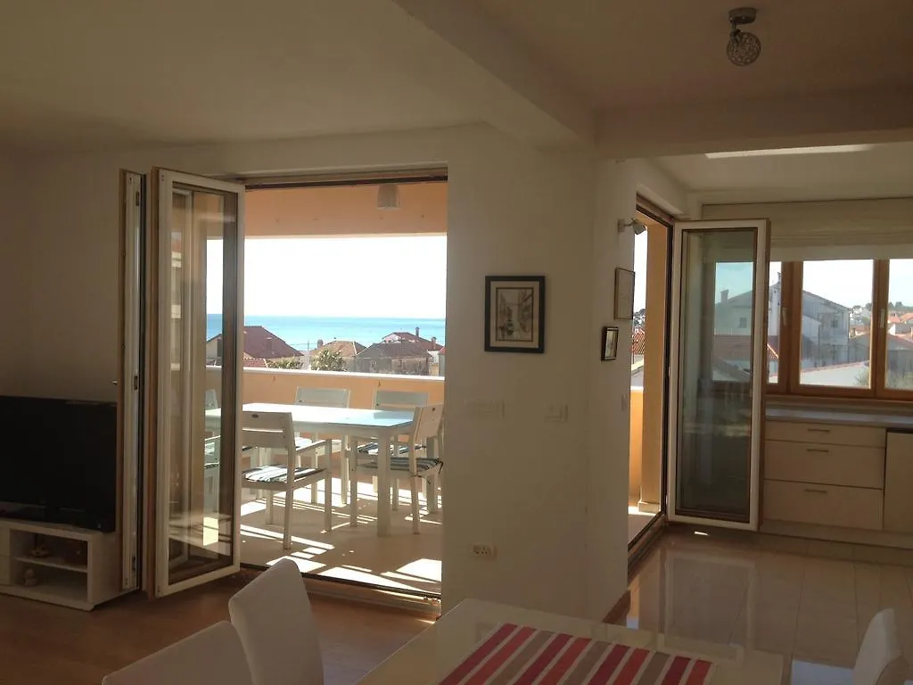 Apartment Mara Petrcane